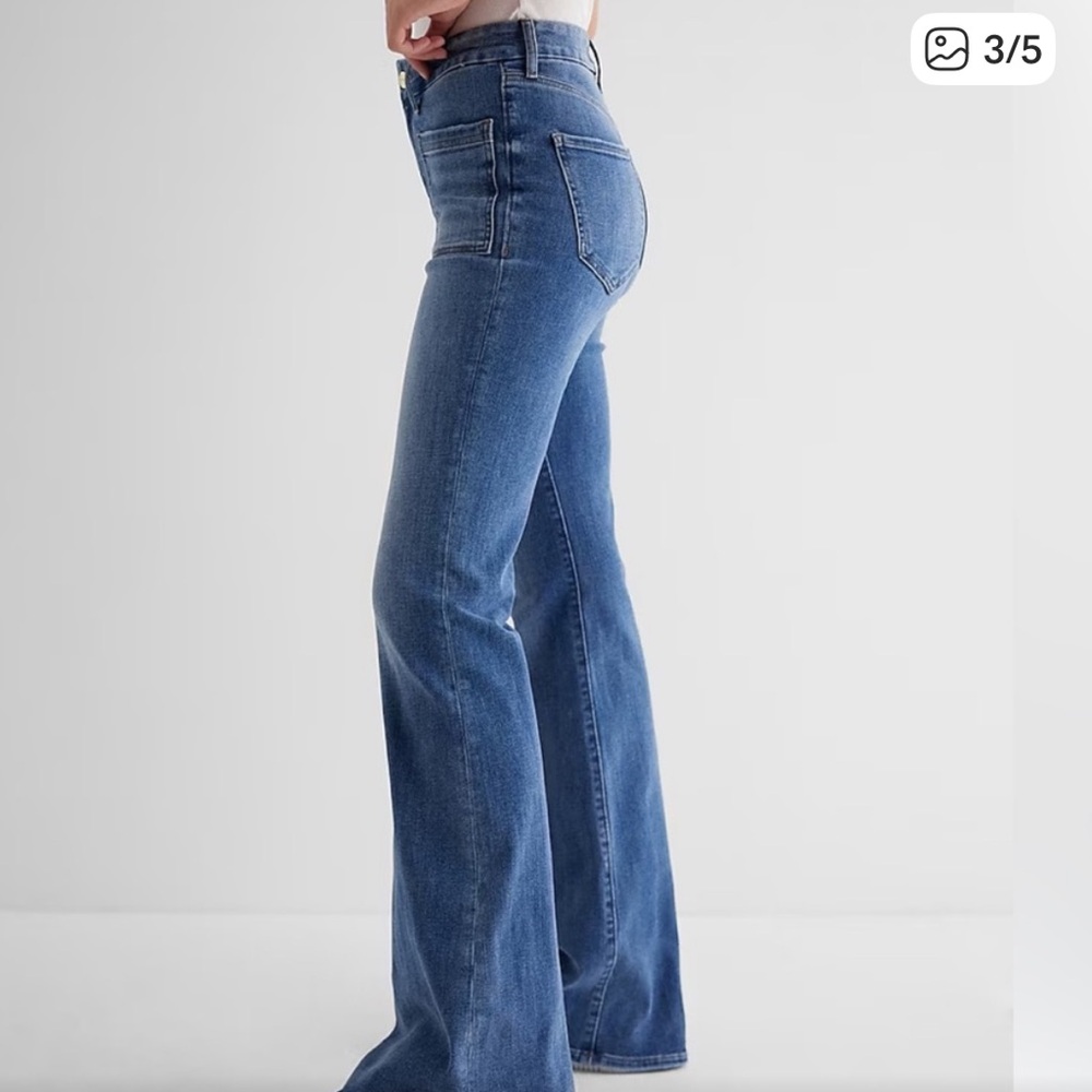 Express Mid Rise FlexX 70’s Flare Denim Jeans in Classic Blue - Picture 4 of 11